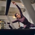 Dámske tričko s dlhým rukávom Aura Tee Brown - GymBeam, veľkosť L