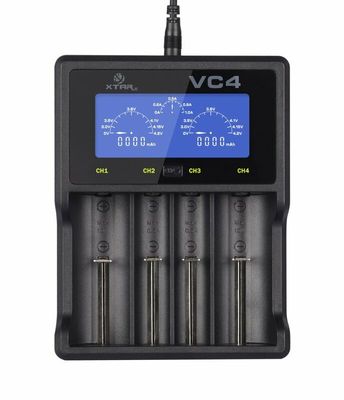 XTAR VC4 - Štvorkanálová inteligentná USB nabíjačka