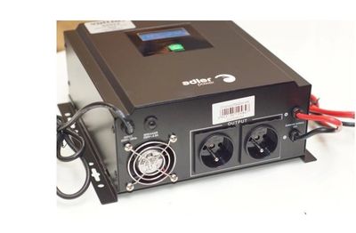 Záložný zdroj pre obehové čerpadlá ADLER-UPS-400W-PLNÝ SÍNUS-Závesný