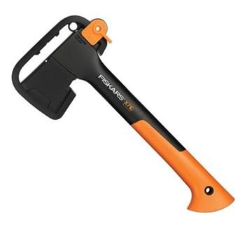 Fiskars, univerzálna sekera (XS) X7
