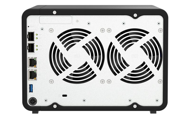 QNAP TS-632X-4G (4core 2GHz, 4GB RAM, 6x SATA, 1x PCIe slot, 2x 2,5GbE, 2x 10GbE SFP+, 2x USB 3.2) NAS, 6 pozic, Alpine AL524 4jádrový 2,0 GHz, 4 GB DDR4, 2× 10GbE SFP+, 2× 2,5GbE, PCIe Gen 3 x4, USB 3.2 Gen 1