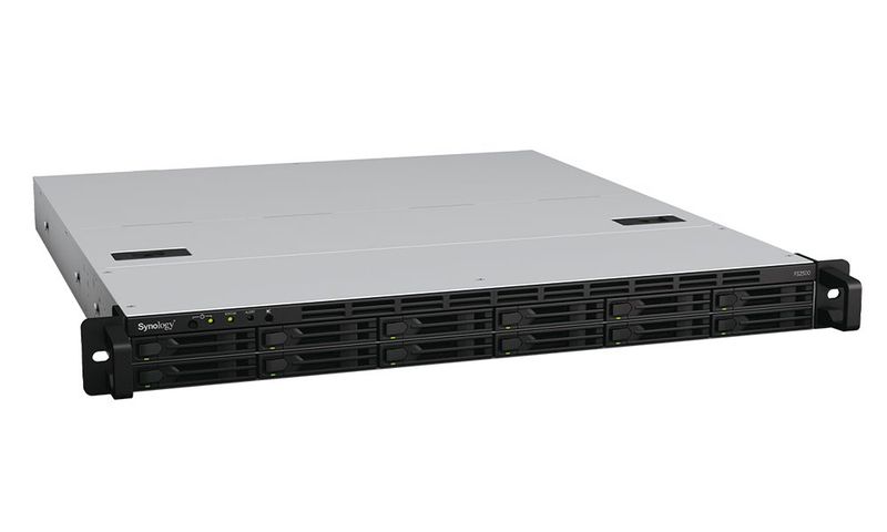 Synology FS2500 Flash Station Sítové úložište NAS, 12× 2,5" SATA, quad-core 3,35GHz, 8GB DDR4, 2× GbE LAN, 2× 10GbE LAN, 2× USB 3.2 Gen1, 1× PCIe, 1U