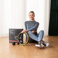 Masážna hula hoop HMS HHM21 so závažím, magnetmi a počítadlom čierna/žltá