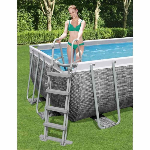 Bestway 4-stupňový bezpečnostný rebrík do bazéna Flowclear 122 cm
