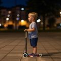 Detská trojkolesová kolobežka NILS Fun HLB1310 s LED čierna