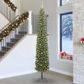 vidaXL Umelý vianočný stromček Zelená 270 cm PVC, oceľ a plast