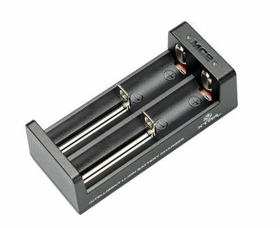 MC2 XTAR Charger - Univerzálna USB rýchlonabíjačka