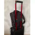 Cestovný batoh do lietadla 17 l čierny + kozmetická taška Trizand 23734, 38x 24x18cm Cestovný batoh do letadla 17 l čierny + kosmetická taška Trizand 23734,  38x 24x18cm