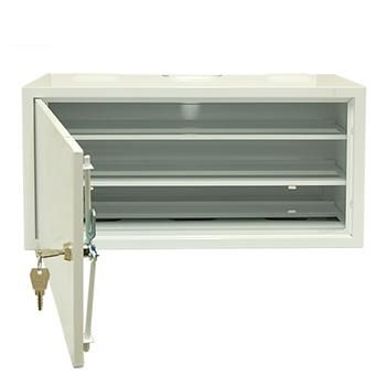 Montážna skriňa 600x300x300 s ventiláciou a policami