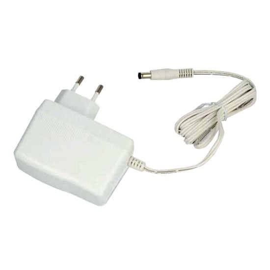 Adaptér napájací CWT 12V 2500mA (5,5x2,1mm)