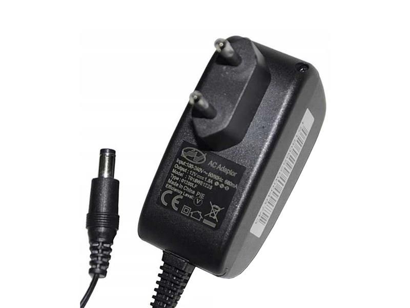Adaptér napájací 12V 1500mA T018WE1225 (5,5x2,1mm)
