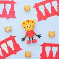 Sada Figúrka Daniel Tiger a 2 senzorické svietiace kocky do vody