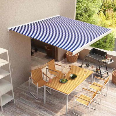 vidaXL Ručne ovládaná kazetová markíza modro-biela 350x250 cm