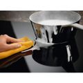 ELECTROLUX Indukčná varná doska LIT30230C