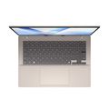 ASUS Vivobook 14/X1407AA-LY018W/U5-325/14"/WUXGA/16GB/1TB/Intel int/W11H/Gold/2R Notebook, Core Ultra 5-404, 16GB DDR5, 1TB SSD, Intel Graphics, 14" WUXGA IPS, 300 nitu, Wi-Fi 6, BT 5.2, W11H, zlatý