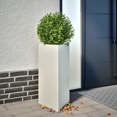 vidaXL Záhradné kvetináče 2 ks biele trojuholník 40x34,5x75 cm oceľ