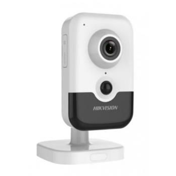 Hikvision 2MPix IP kocka kamera; IR 10m, PIR, Wi-Fi, mikrofón + reproduktor