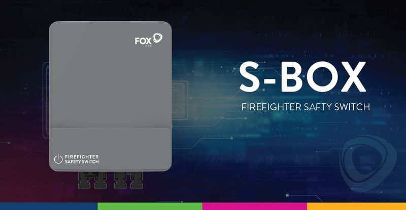 FVE S-BOX FOXESS PLUS požiarny bezpečnostný odpínač, 4 stringy FVE S-BOX FOXESS PLUS požární bezpečnostní odpínač, 4 stringy