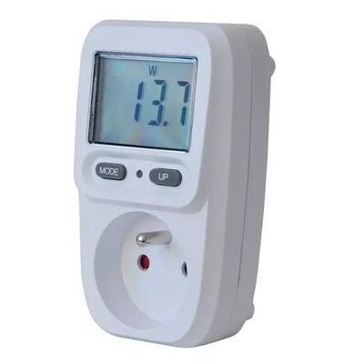 Merač spotreby elektrickej energie wattmeter Geti GPM02 Měřič spotřeby elektrické energie wattmetr Geti GPM02