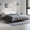 vidaXL Posteľný rám bez matraca dymový dub 140x190 cm kompozitné drevo