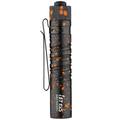 i5T EOS
(Pumpkin Stains) OLIGHT 1 x 1.5V AA Alkaline 
Battery (Included)