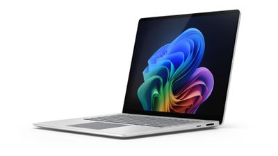 Microsoft Surface Laptop 15'' (7. edícia)/U5-236V/15''/2496x1664/T/16GB/256GB/Intel int/W11P/Platinum/2