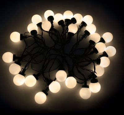 Girlanda reťaz guličky REBEL ZAR0571 30 LED/8,8 m, teplá biela, vonkajšia Girlanda řetěz kuličky REBEL ZAR0571 30 LED/8,8 m, teplá bílá, venkovní