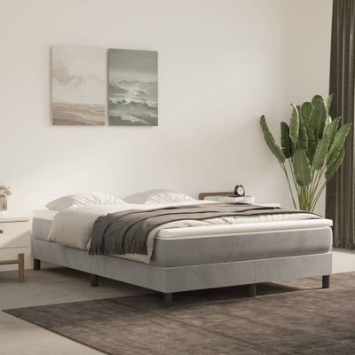 vidaXL Matrac s taštičkovými pružinami stredná tvrdosť bledosivý 140x190x20 cm zamat
