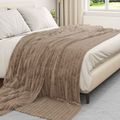vidaXL Deky ťavová 240 x 220 cm 1.36 kg Flís
