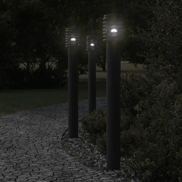 vidaXL Vonkajšie stojace lampy zásuvka 3 ks čierne 110 cm nehrdz. oceľ
