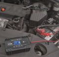 Automatická nabíjačka batérií 12V/8A, 24V/4A Xtrobb 22463 Automatická nabíjačka batérií 12V/8A, 24V/4A Xtrobb 22463