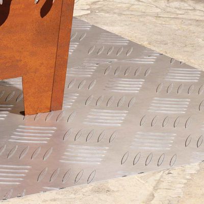 vidaXL Schodový rošt Obdĺžnikový 2 pcs Strieborná 80 x 40 cm Hliník