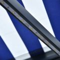 vidaXL Ručne zaťahovacia markíza s LED 450x300 cm modro-biela