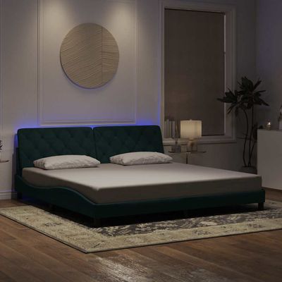 vidaXL Rám postele s LED bez matraca tmavozelený 200x200 cm zamat