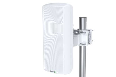 EVOLVEO Xany 2in1, aktívna vonkajšia/izbová anténa FM/DAB+/DVB-T2, filter LTE,4G,5G