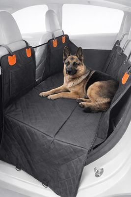 Ochranná deka do auta pod psa CAR KESSIE SIXTOL
