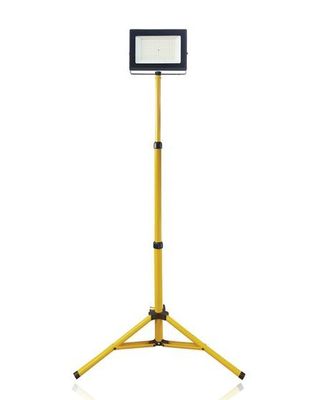 LED reflektor LTC LXLA341 100W sa stojanom