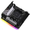 ASRock B550 Phantom Gaming-ITX/ax / AMD B550 / AM4 / 2x DDR4 DIMM / HDMI / DP / 2x M.2 / USB-C / WiFi / Mini-ITX Základní deska, AMD B550, AM4, 2x DDR4 DIMM (max. 64GB), Wi-Fi, 2x M.2, HDMI, DisplayPort, USB typ C, Mini-ITX