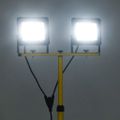 vidaXL LED reflektor so statívom 2x100 W studené biele svetlo