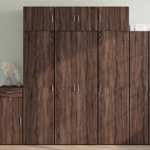vidaXL Vysoká skrinka hnedý dub 70x42,5x185 cm kompozitné drevo