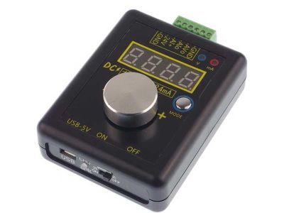 Generátor a kalibrátor analógového signálu FNIRSI SG-002BAT
