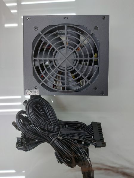 In-Win zdroj B65E 650W Bronze