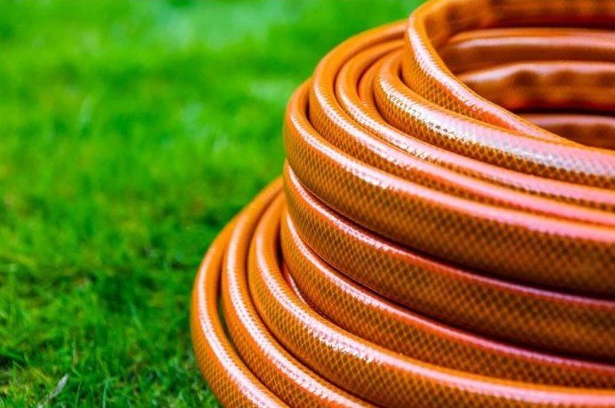 Záhradná hadica NEO 1/2" oranžová, 4vrstvová, 20 barov, Economic 30m Zahradní hadice NEO 1/2" oranžová, 4vrstvá, 20 barů, Economic 30m