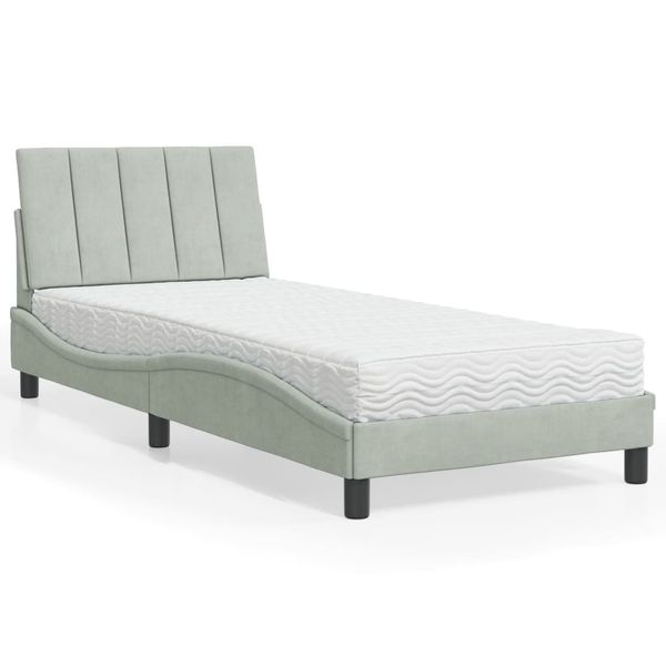 vidaXL Posteľ s matracom Hanko bledosivý 80x200 cm zamat