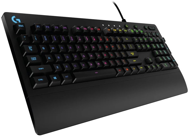 Logitech G213/Drôtová USB/ CZ- SK layout/Čierna
