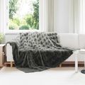 vidaXL Protisklzová deka z umelého králičieho kožúška Olite Tmavosivá