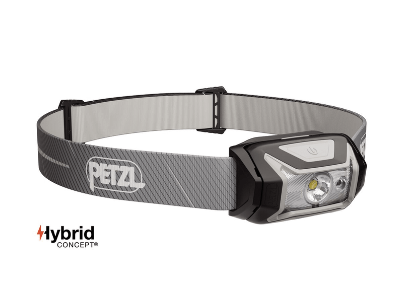 Petzl E067AB00 TIKKA® CORE Black nabíjateľná čelovka, čierna