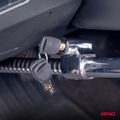 Zámok spojky a brzdového pedálu proti krádeži L05 AMiO-04905