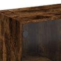 vidaXL Bočná skrinka so sklenenými dvierkami dymový dub 68x37x75,5 cm