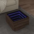 vidaXL Bočný stolík s LED hnedý dub 40x40x30 cm kompozitné drevo